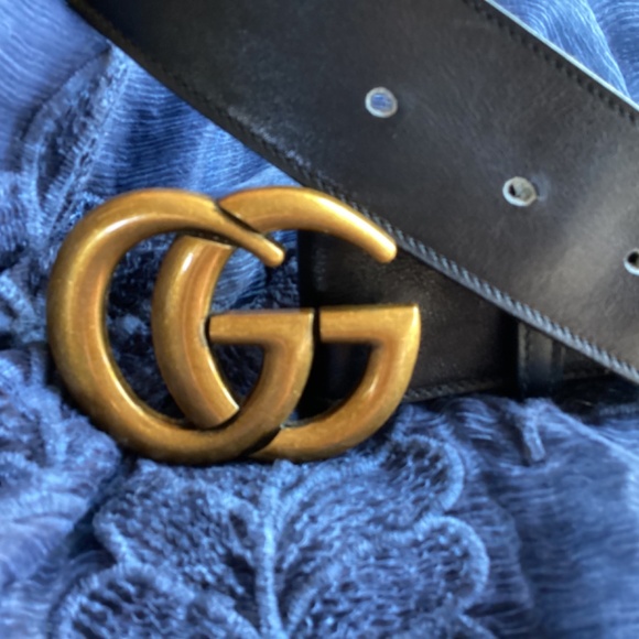 Black Leather Gucci Belt - Picture 7 of 9